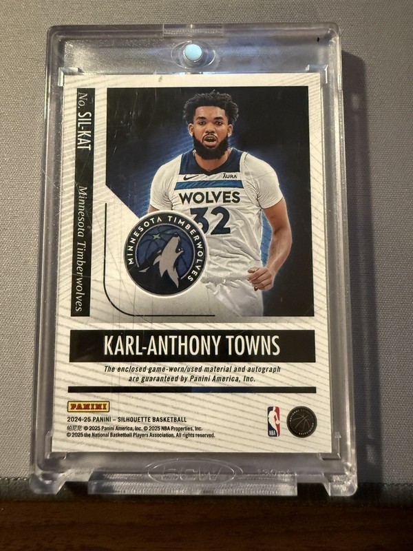 2024 Panini Silhouette Karl Anthony Towns Holo Gold NBA Logoman Patch Auto /10  view 2