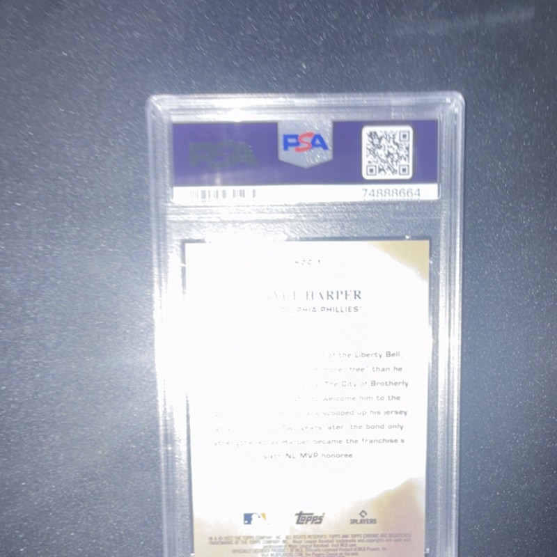 2022 Topps Chrome Bryce Harper Heart of the City #HOC1 - Phillies PSA 10 Insert view 2