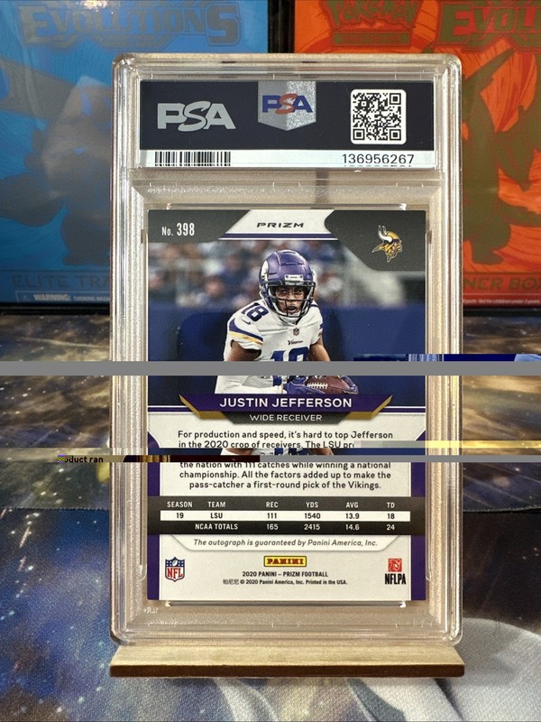 2020 Panini Prizm Justin Jefferson RC #398 Red Wave Prizm Autographs /149 PSA 8 view 2