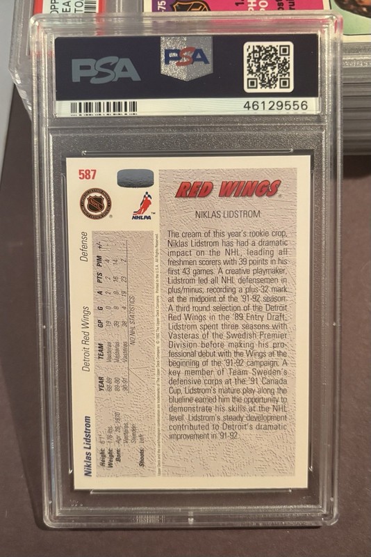 1991 Upper Deck Hockey #587 Niklas Lidstrom Young Guns Rookie RC PSA 9 MINT  view 2
