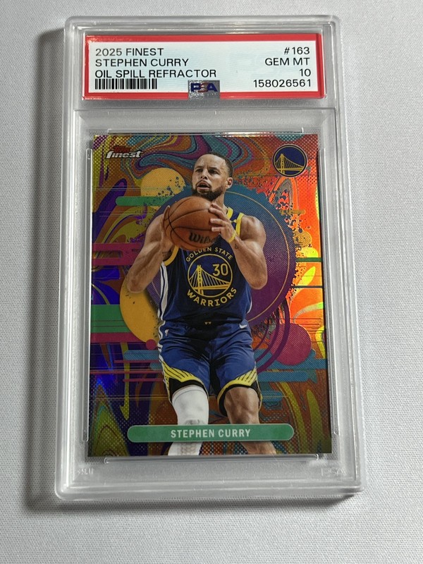 2025-26 Topps Finest #163 STEPHEN CURRY Oil Spill Refractor Uncommon PSA 10