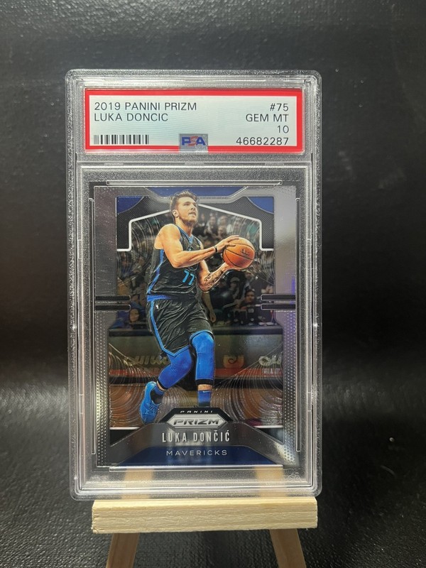 2019 Panini Prizm #75 Luka Doncic PSA 10 