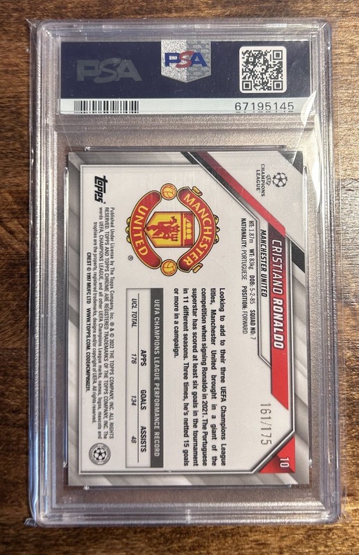 2021-22 Topps Chrome UCL Cristiano Ronaldo Pink Refractor /175 PSA 9 view 2