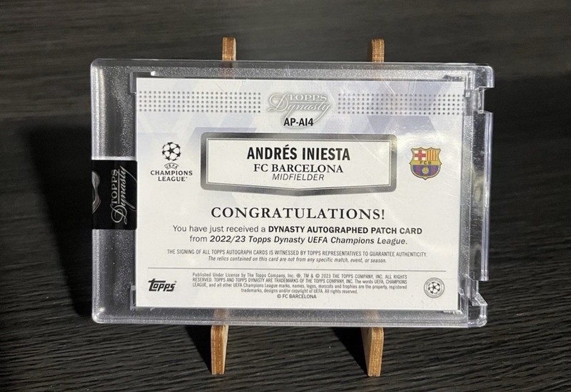 2022-23 Topps Dynasty UCL Black Andres Iniesta Match Worn Patch ON CARD AUTO /10 view 2