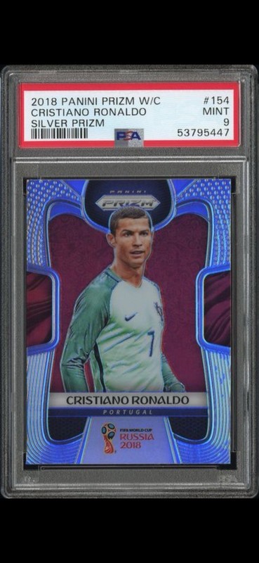 2018 Panini Prizm World Cup - Cristiano Ronaldo #154 Silver Prizm PSA 9