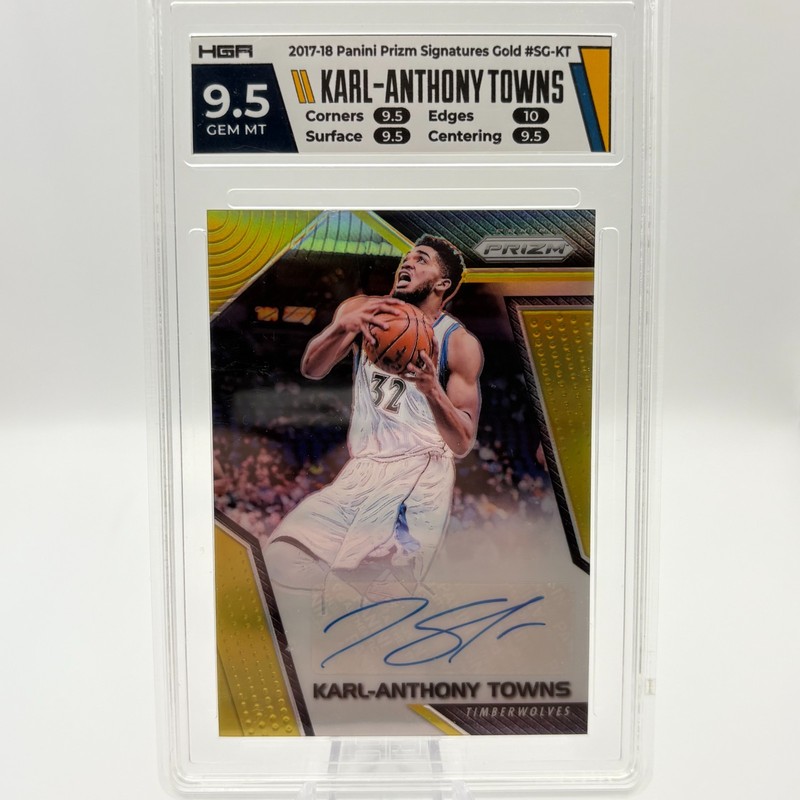 2017-18 Panini Prizm Gold #SG-KT Karl-Anthony Towns Auto 9/10 HGR 9.5