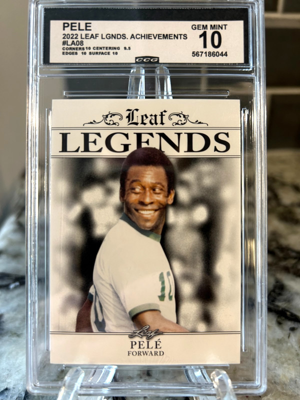 2022 Leaf Pele Legends Achievements #LA-08 Graded 10 gem mint