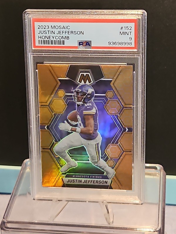 2023 Panini Mosaic Justin Jefferson HONEYCOMB 129 PSA 9 CASE HIT  view 2