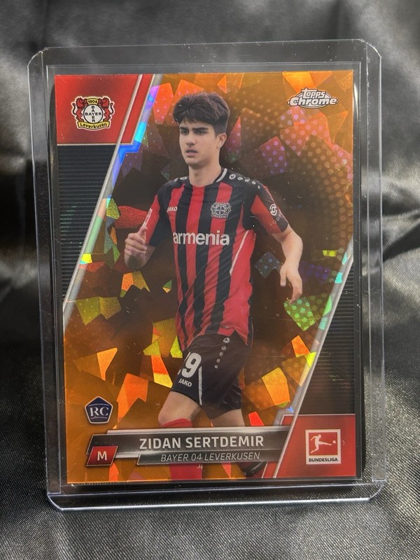 Zidan Sertdemir [Orange] #36 2021 Topps Chrome Bundesliga Sapphire