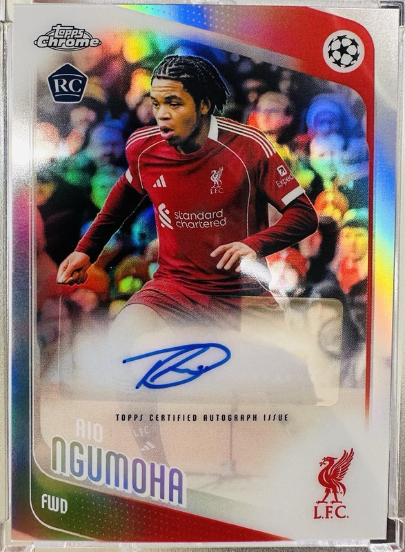 Rio Ngumoha 2025-26 Topps Chrome Champions League RC Refractor Auto Liverpool