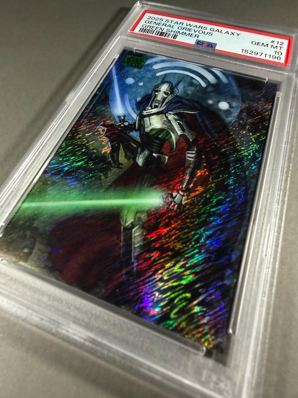 (PSA 10) 2025 Star Wars Galaxy #12, “General Grievous” Shimmer /199 view 1