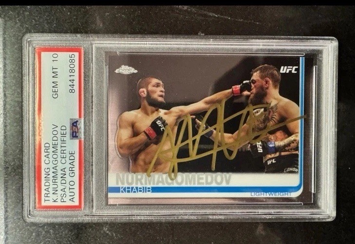 RARE - Khabib Nurmagomedov VS Conor McGregor Topps Chrome On Card AUTO PSA 10