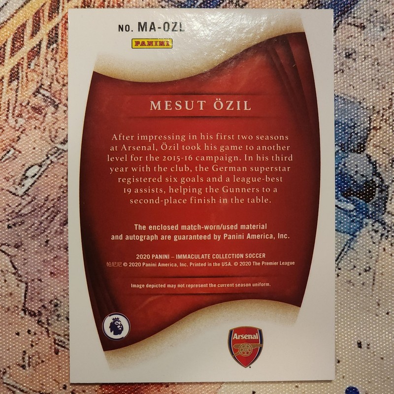 2020 Panini Immaculate Mesut Ozil Match Worn Patch Auto /15 view 2