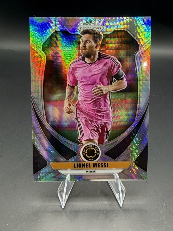 LIONEL MESSI 2025 PANINI PRIZM FIFA CLUB WORLD CUP #200 HYPER PRIZM