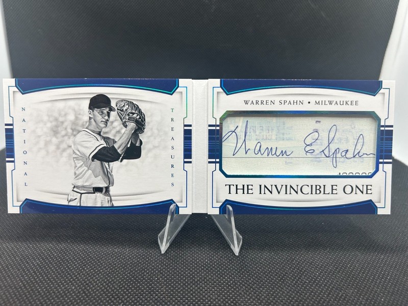 2018 National Treasures Warren Spahn Cut Signatures Auto Booklet 22/25