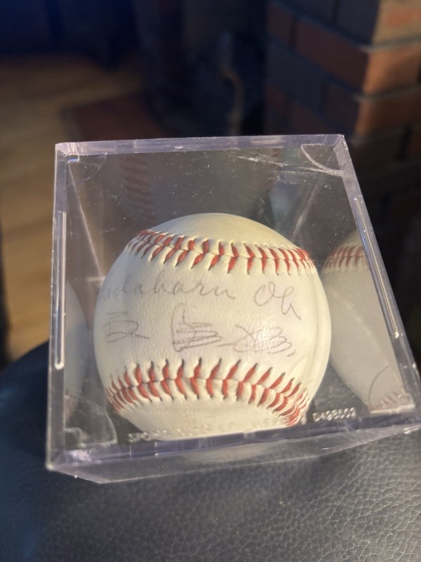 Sadaharu Oh Baseball Signed Autograph PSA/DNA English and Japanese HR King