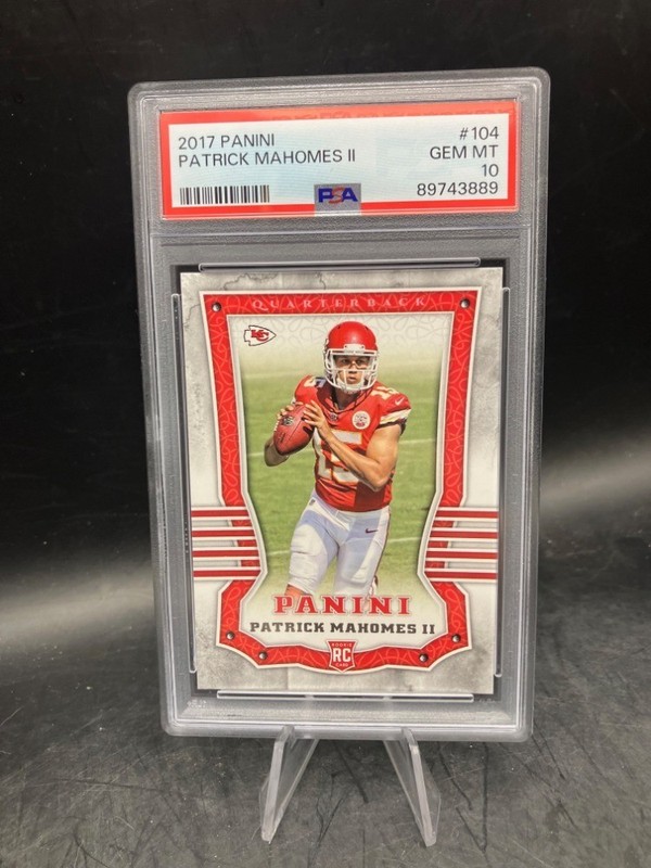 2017 Panini Patrick Mahomes II  #104 (RC) -PSA 🔥GEM MINT 10🔥
