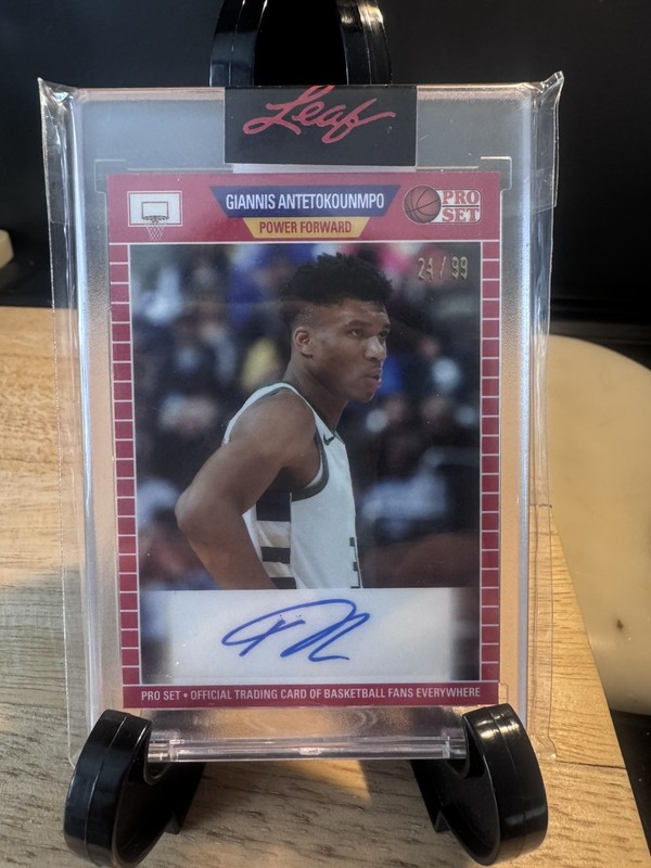 2021 Leaf Pro Set Series GIANNIS ANTETOKOUNMPO #PSA11 Basketball Autograph 24/99