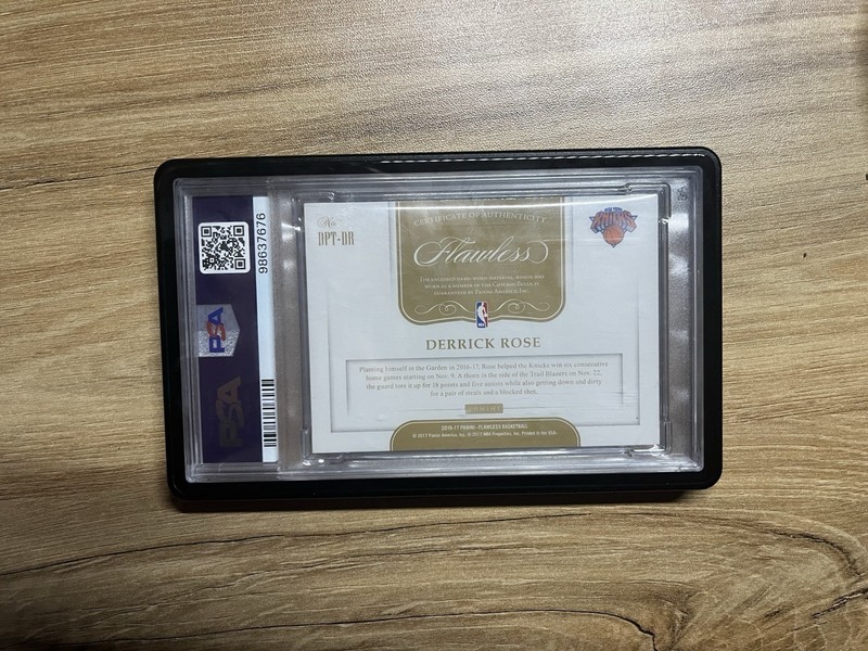 2016 PANINI FLAWLESS DUAL PATCHES #DR DERRICK ROSE DUAL PATCHES-PLATINUM 1/1 view 2