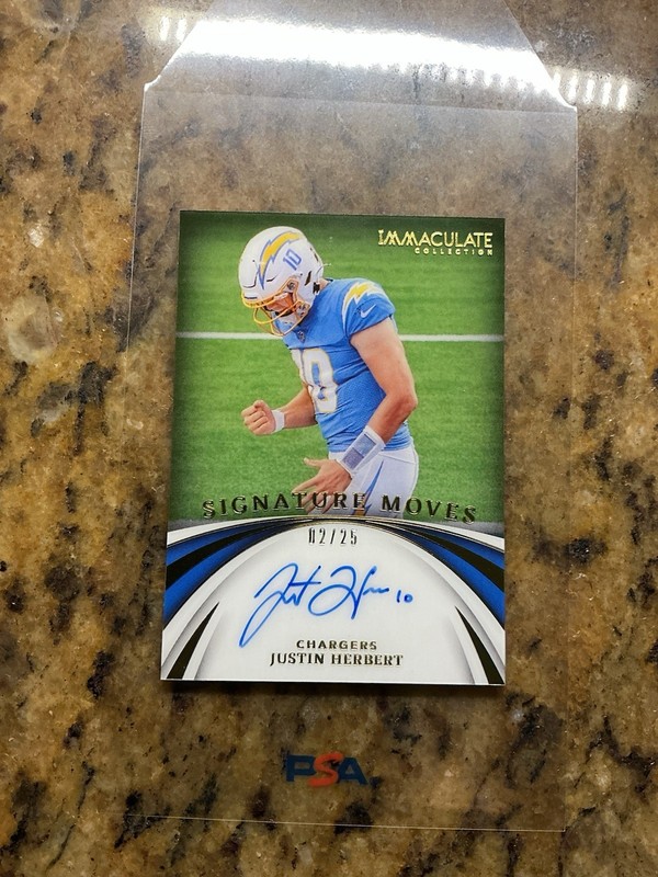 JUSTIN HERBERT 2022-23 Panini Immaculate Signature Moves ON CARD Auto #/25 view 2