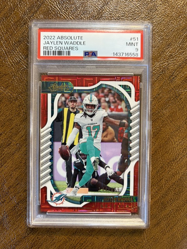 🔥2022 Absolute Jaylen Waddle Red Squares /499 PSA 10