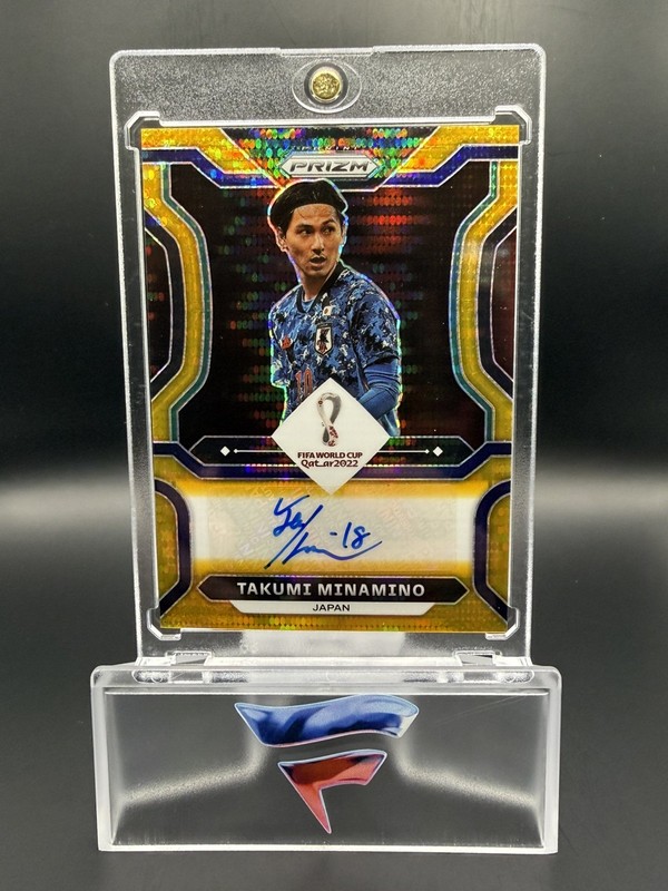2022 Panini FIFA Qatar World Cup GOLD /10 FOTL Takumi Minamino Japan Auto #S-TMI
