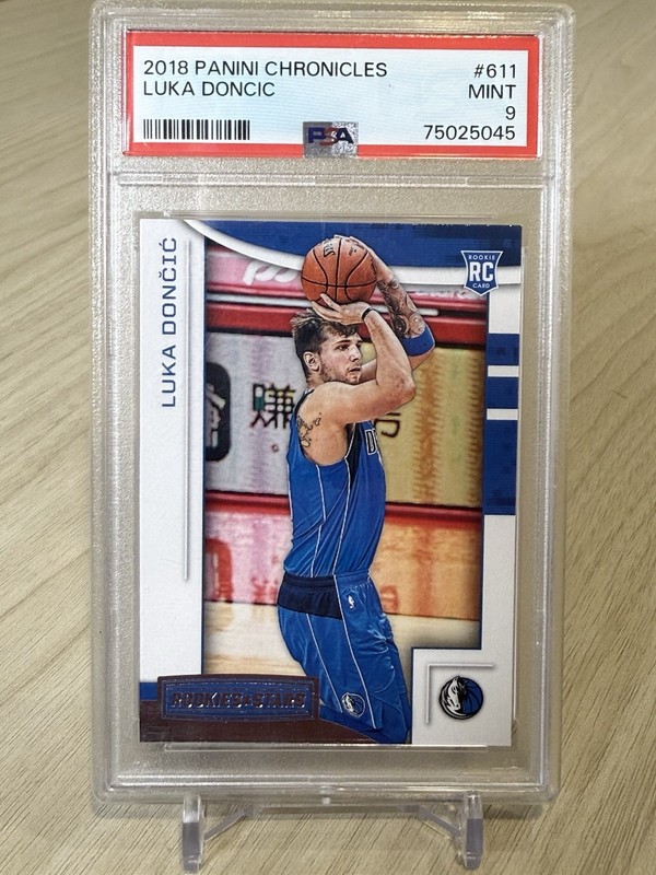 2018 Panini Chronicles Luka Doncic Rookie #611 PSA 9 Mavs RC