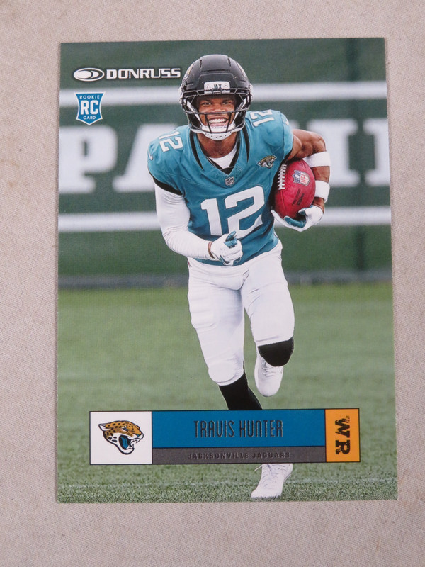 Travis Hunter - 2025 Donruss Retro 2005 Rookie #R05-TVH Jacksonville Jaguars RC