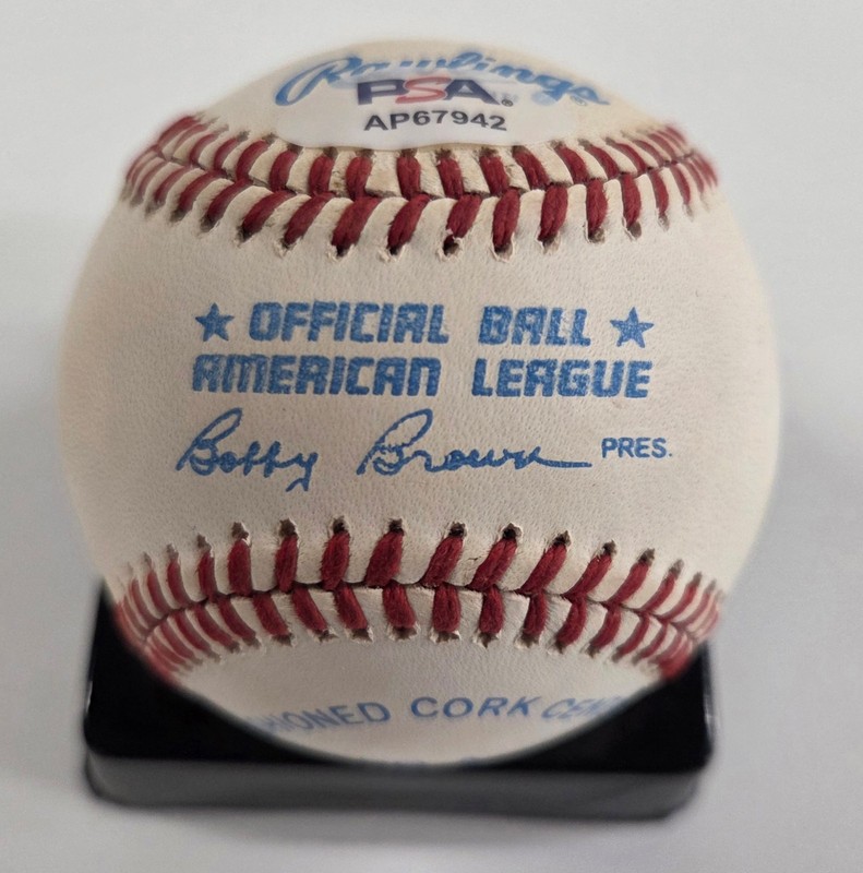 Luis Aparicio Autograph OAL Baseball Auto PSA (Clean) view 2