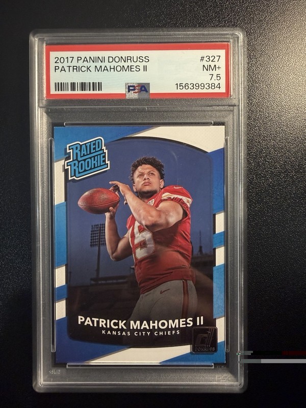2017 Panini Donruss Rated Rookie Patrick Mahomes II #327 PSA 7.5