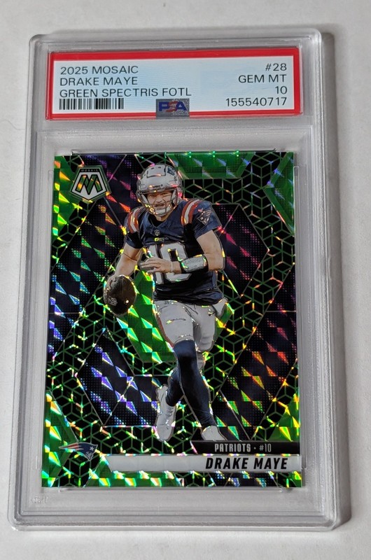 2025 Panini Mosaic Drake Maye #28 Spectris Green FOTL Jersey Number 10/13 PSA 10
