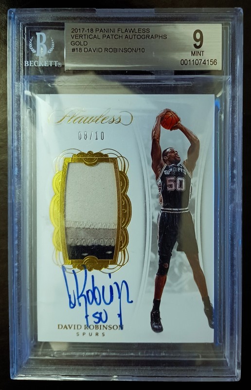 DAVID ROBINSON-2017/18 Flawless Gold (#8/10) 3-COLOR PATCH JERSEY/AUTO BGS:9/10