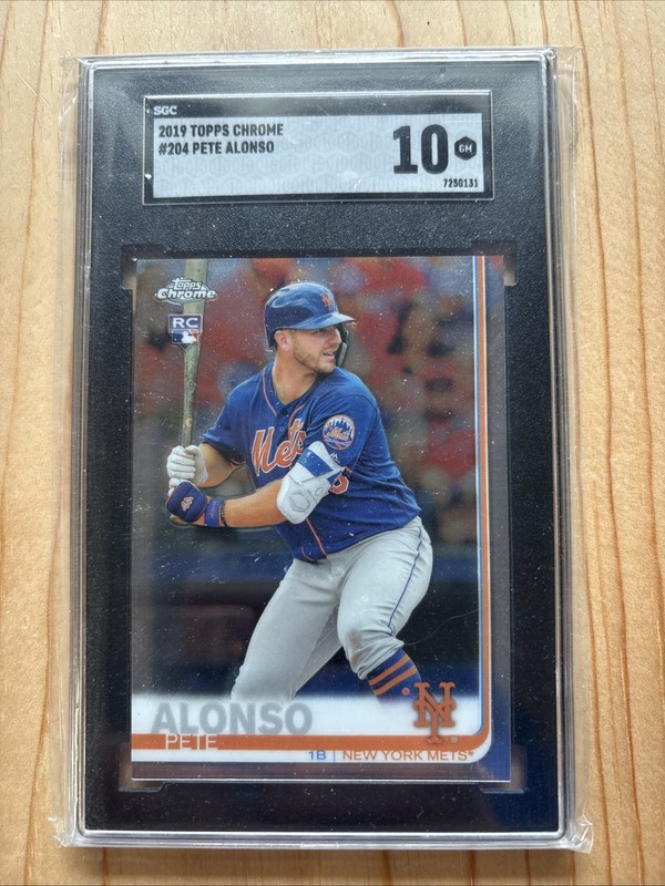 2019 Peter Alonso Rookie Card Topps Chrome Card #204 SGC 10 Mets