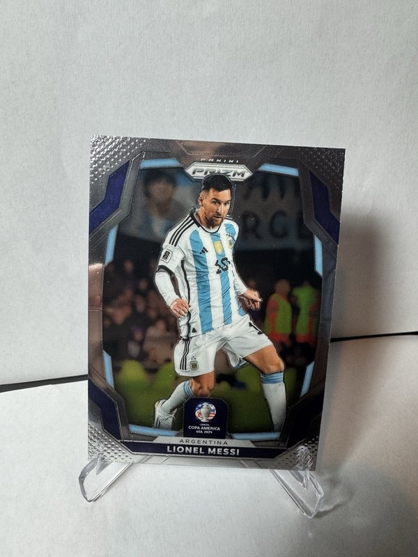 2024 Panini Prizm CONMEBOL Copa America - Lionel Messi #1