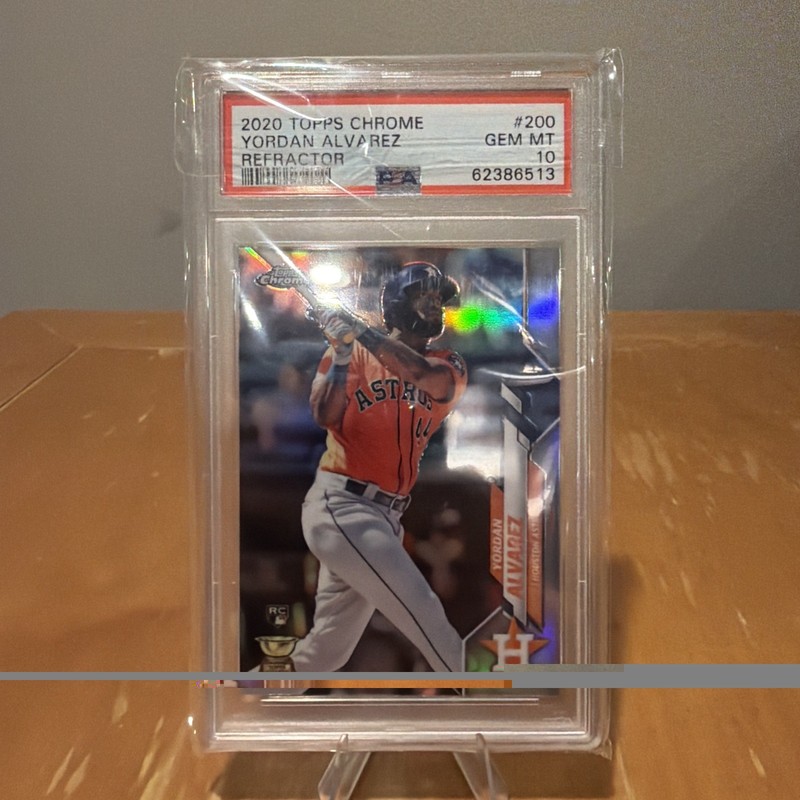 2020 Topps Chrome - Yordan Alvarez #200 Refractor (RC) Psa 10