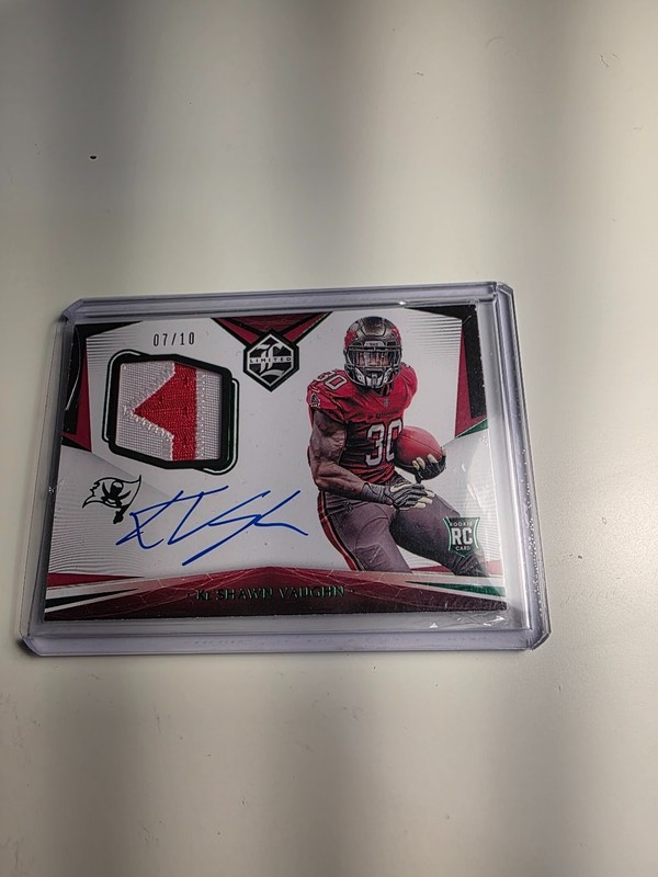 2020 Panini Limited #136 Ke'Shawn Vaughn Rookie Patch Auto Emerald Spotlight /10