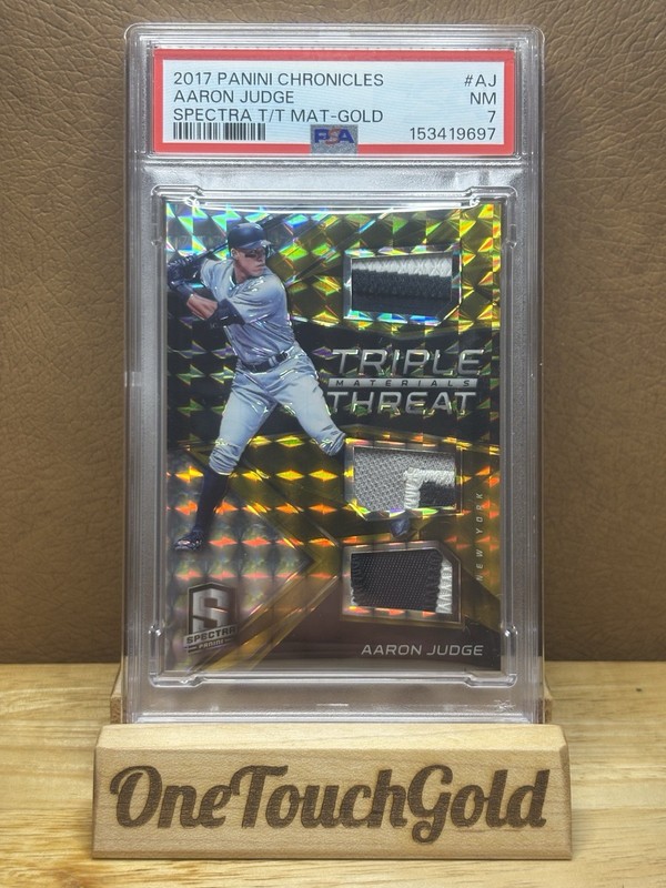 2017 Spectra AARON JUDGE GAME USED ROOKIE TRIPLE THREAT PATCHES GOLD /10 PSA 7