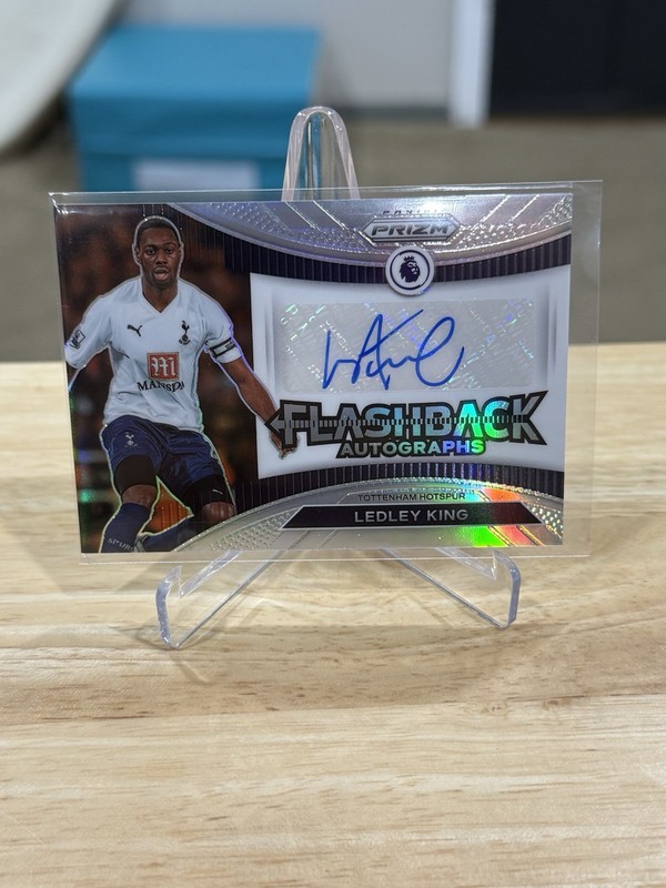2022-23 Panini Prizm Premier League Soccer Ledley King Flashback Auto Silver /99
