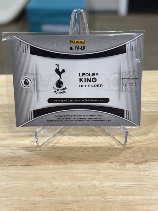 2022-23 Panini Prizm Premier League Soccer Ledley King Flashback Auto Silver /99 view 2