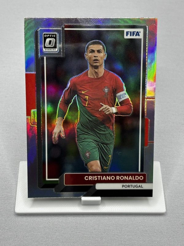 2022-23 Panini Donruss Optic FIFA #94 Cristiano Ronaldo Holo Prizm