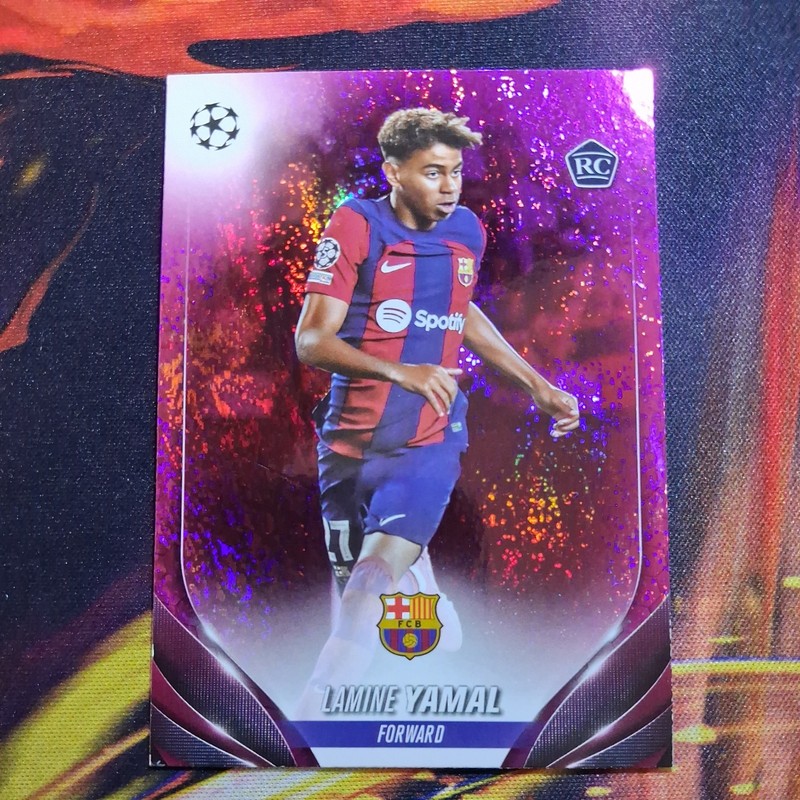 Topps 2023-24 UEFA Club Lamine Yamal Pink Sparkle Foil RC #64 FC Barcelona
