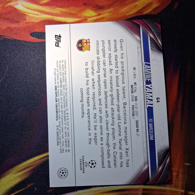 Topps 2023-24 UEFA Club Lamine Yamal Pink Sparkle Foil RC #64 FC Barcelona view 2