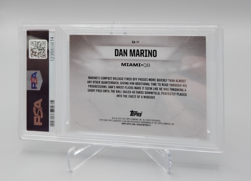 2024 Topps Signature Class Dan Marino Gridiron Ambassadors Green /150 PSA 10 view 2