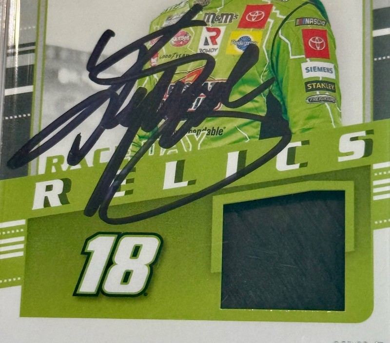 🔥2021 Panini Donruss Kyle Busch Race Used Tire Signed Auto Card #RDR-KY PSA/DNA view 2