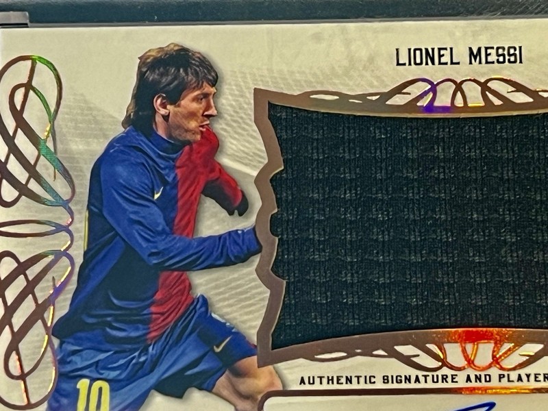 2021 Leaf Trinity Lionel Messi Adidas Logo Patch Auto Rare SSP Relic view 2