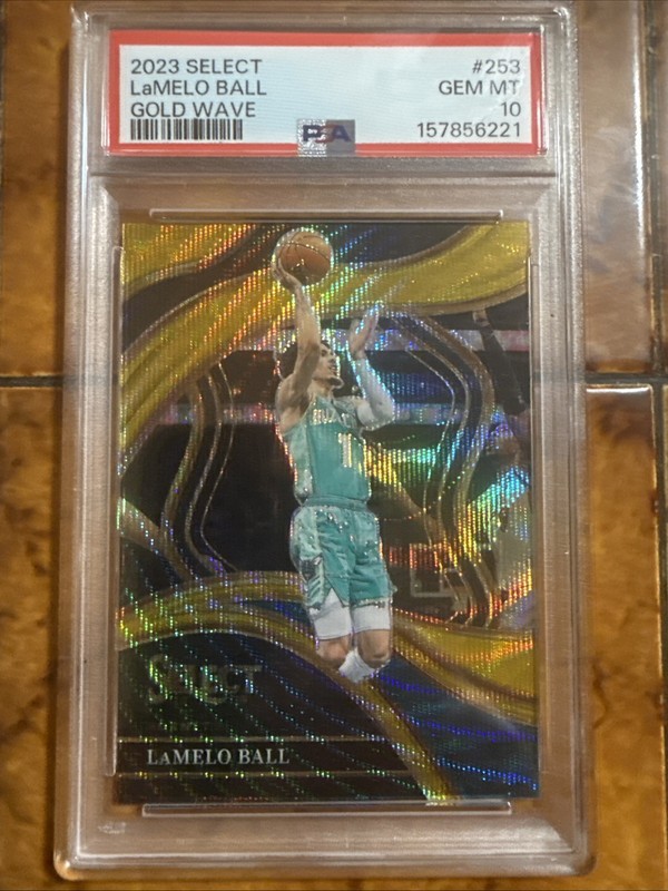 PSA 10 2023 Select Lamelo Ball Gold Wave /10