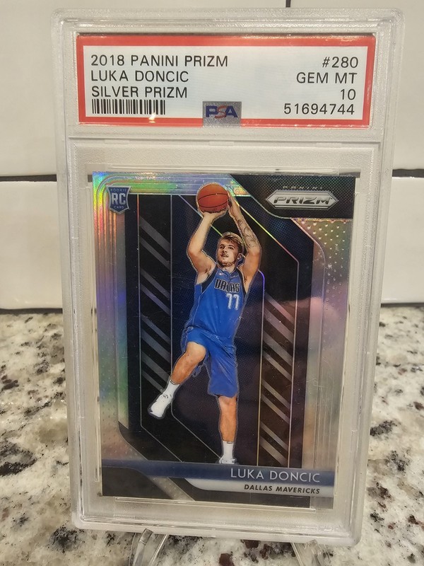 2018-19 Panini Prizm Luka Doncic RC Prizm Silver Rookie #280 Mavericks PSA 10