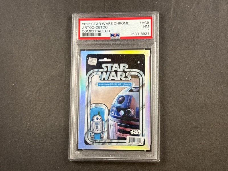 2025 TOPPS CHROME STAR WARS ARTOO-DETOO #VC-9 COMICFRACTOR GRADED PSA 7 NM