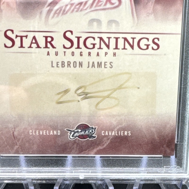 LeBron James Star Signings Auto Upper Deck 2007-08  #SS-LJ Cavs PSA 7 view 2