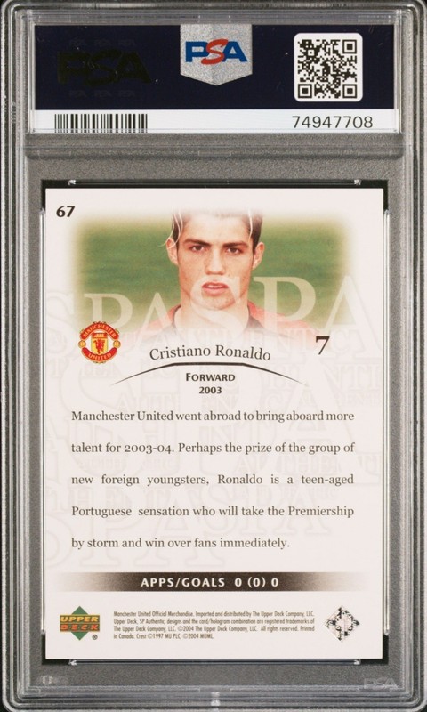 2004 SP Authentic Manchester United - Cristiano Ronaldo #67 (RC) view 2